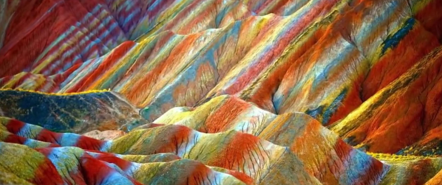 rainbow mountain Iran